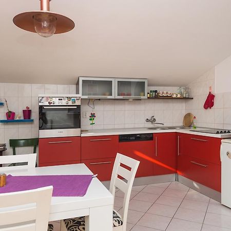 Apartment Milka Vodice Ngoại thất bức ảnh
