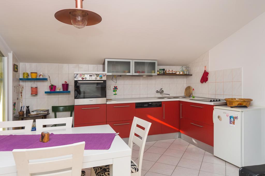 Apartment Milka Vodice Ngoại thất bức ảnh